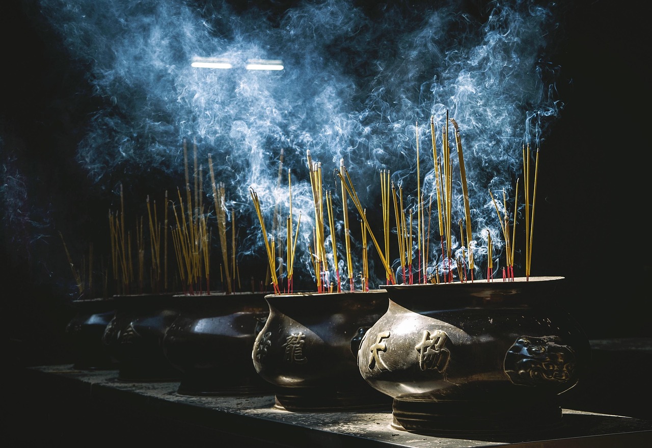 点完线香的香根怎么处理才能让余韵不散反聚